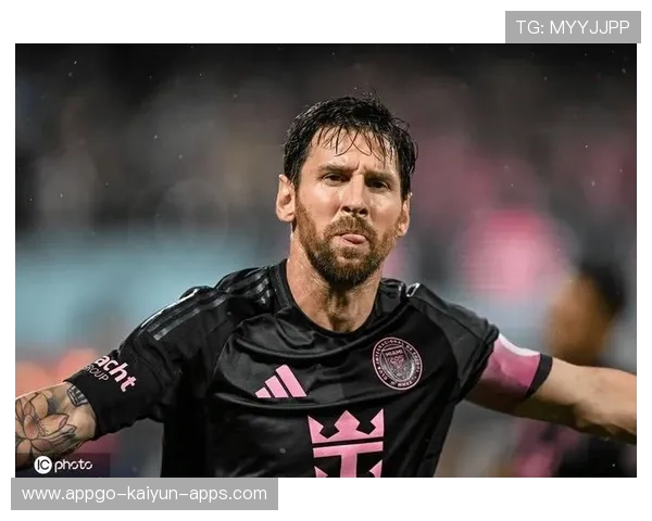 梅西接应回做再前插,迈阿密国际配合流畅,ml梅西